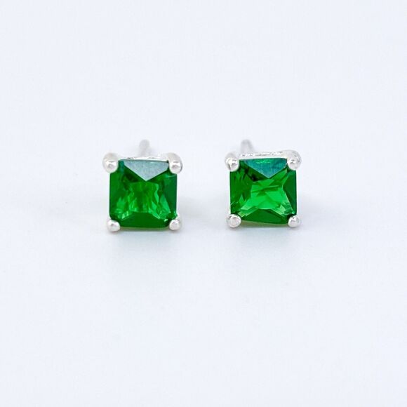 Vintage Sterling Silver 925 5mm Green Cubic Zirconia Stud Earrings - Picture 2 of 7